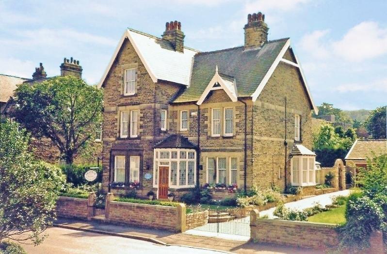 Braemar Guest House Бакстон Экстерьер фото